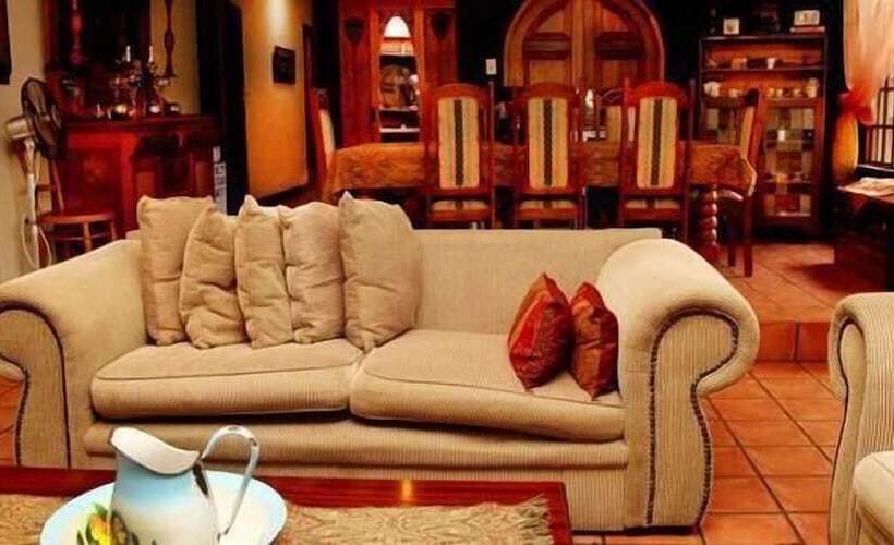 Пансион J'cups Guest House