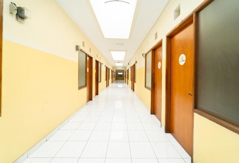 Пансион Koolkost Near Universitas Maranatha 2 Bandung