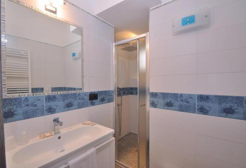 פנסיון La Rosa Dei Venti   Cetara