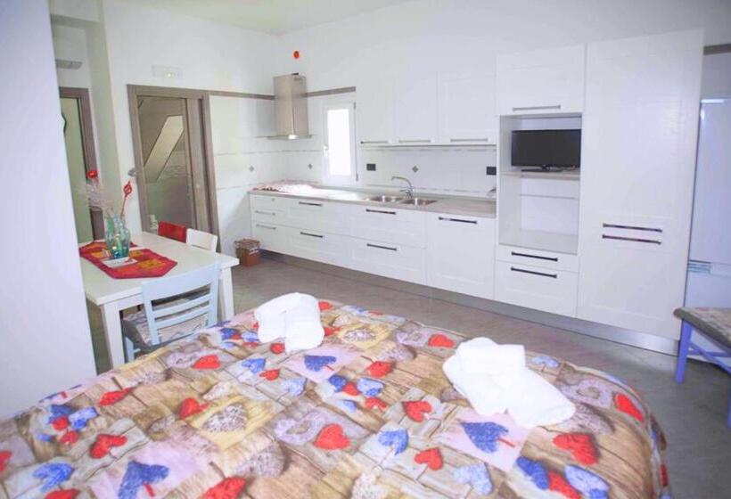 פנסיון La Rosa Dei Venti   Cetara