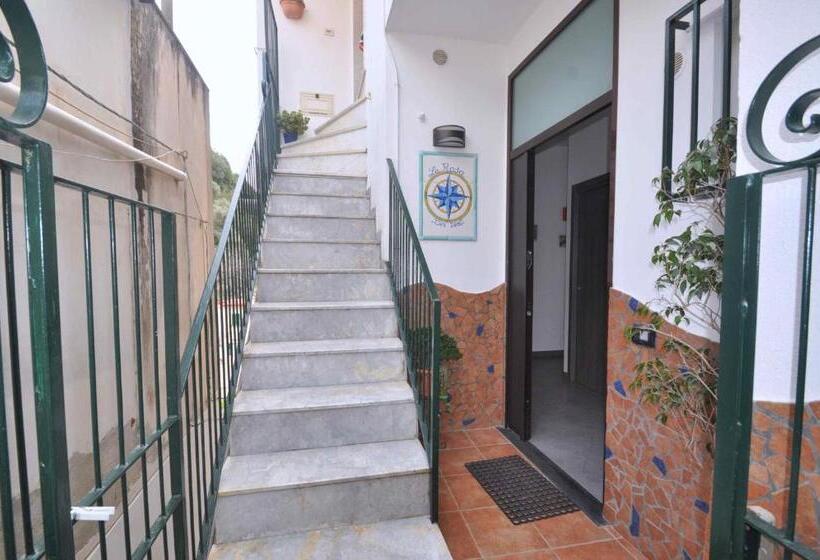 פנסיון La Rosa Dei Venti   Cetara