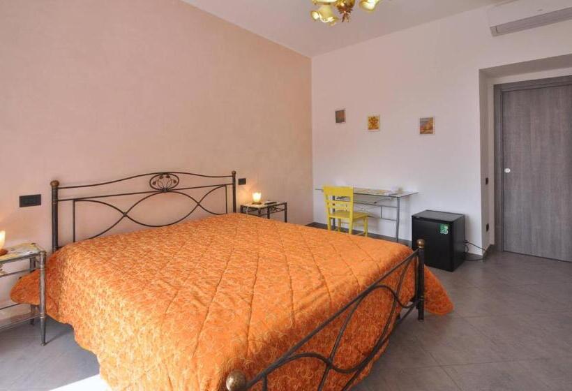 פנסיון La Rosa Dei Venti   Cetara