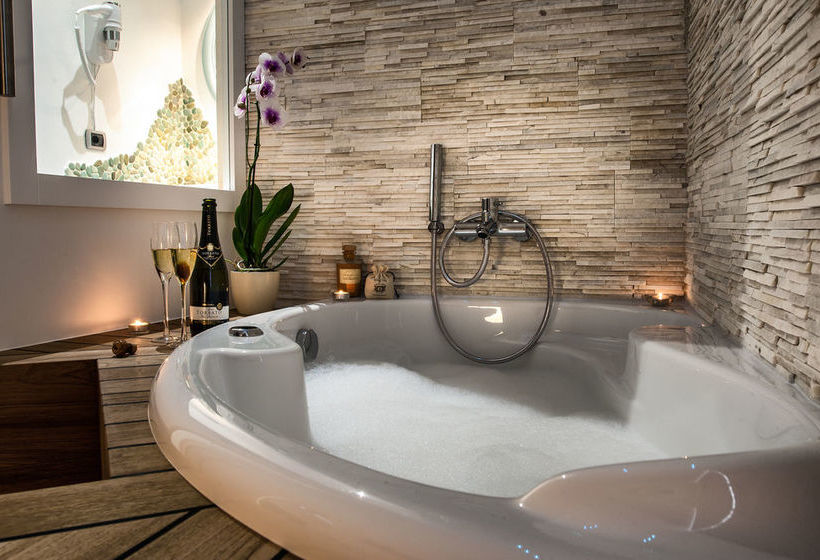 Пансион Lucenova Suite Guest House