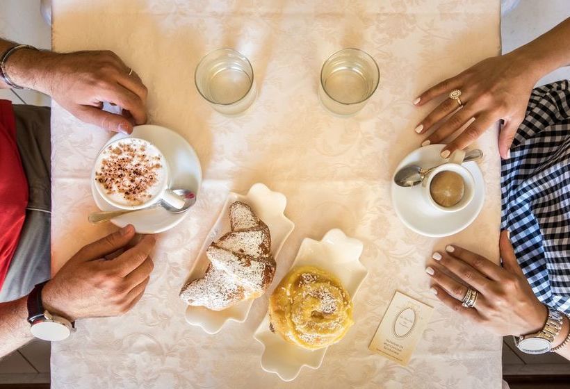 膳宿费 Lucenova Suite Guest House