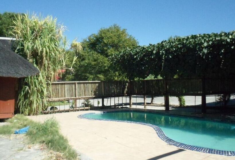 Пансион Luxury Wild Inn