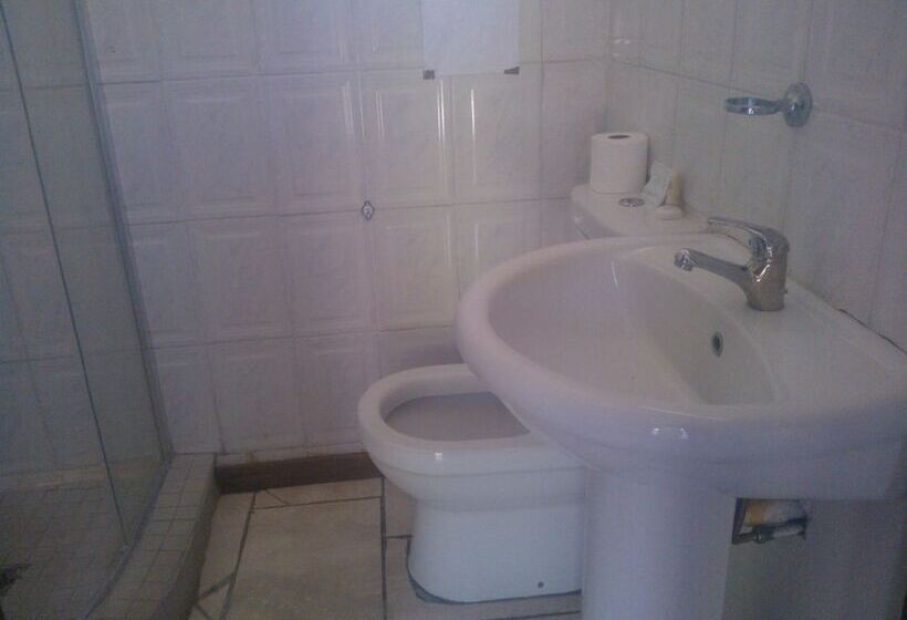 Пансион Luxury Wild Inn