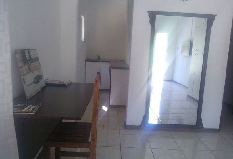 Пансион Luxury Wild Inn