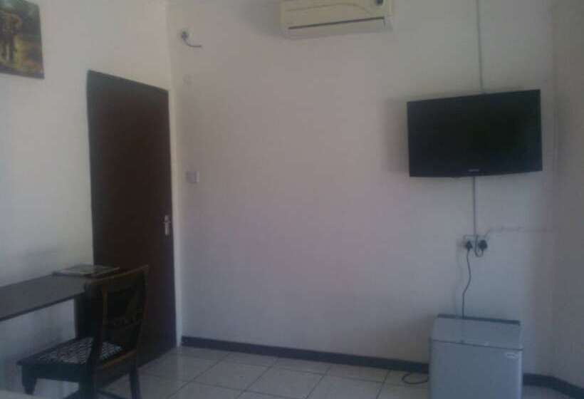 Пансион Luxury Wild Inn