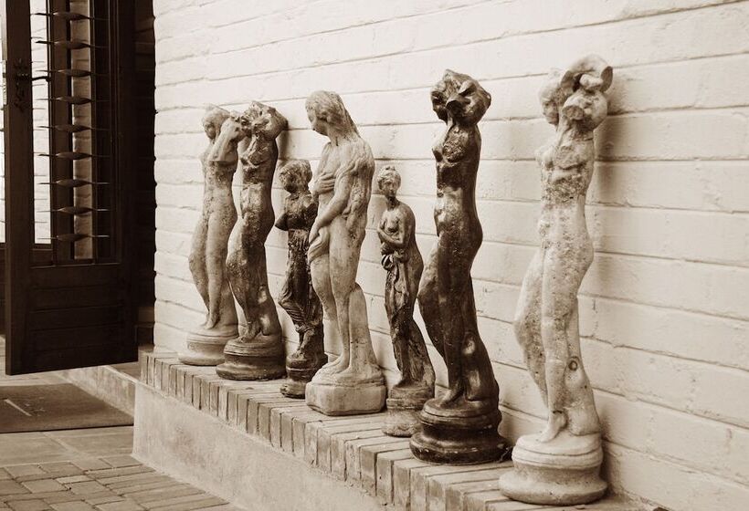 ペンション Ons Dorpshuis Guest House