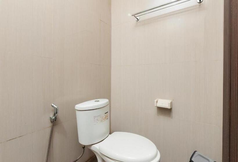 膳宿费 Reddoorz Plus @ Kelapa Dua Kebon Jeruk