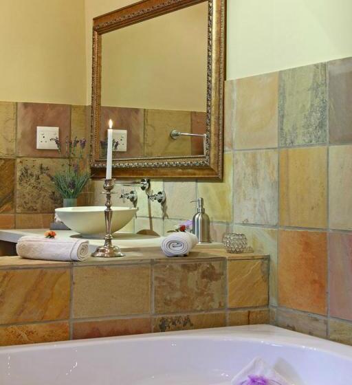 膳宿费 Shangri La Manor