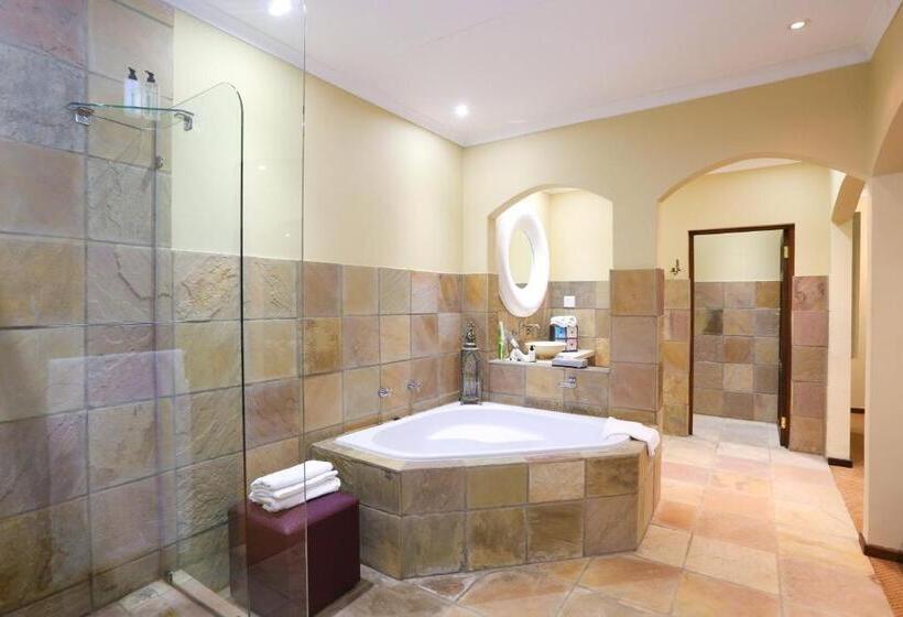 膳宿费 Shangri La Manor