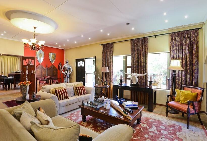 膳宿费 Shangri La Manor