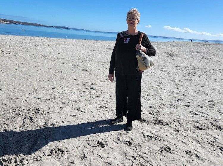 Пансион Sunbird View