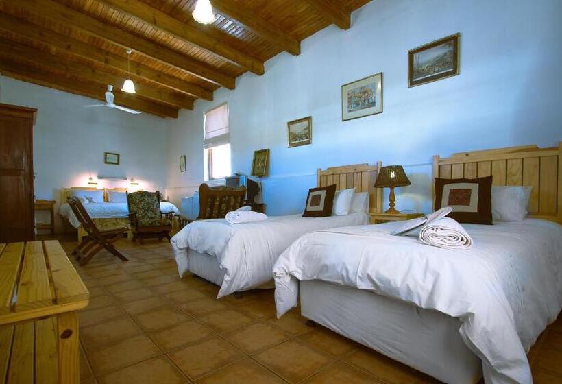 بنسيون The Barracks