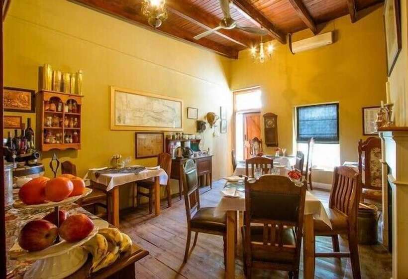 بنسيون The Barracks