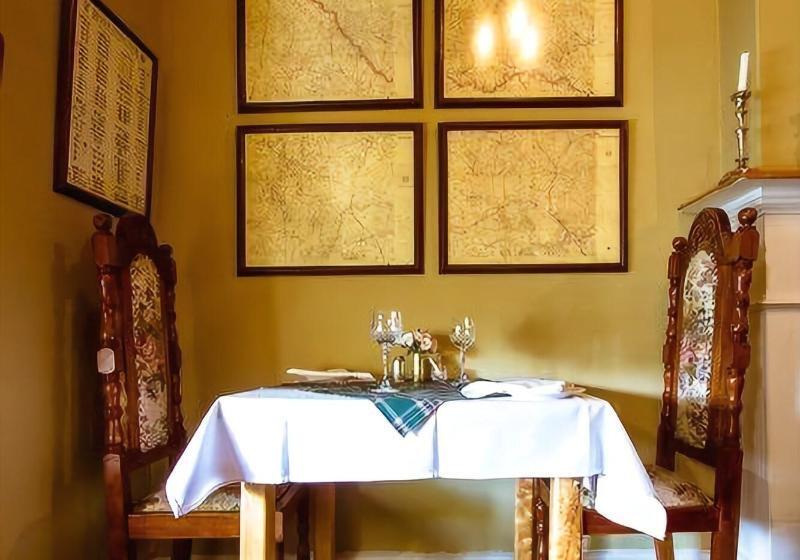 بنسيون The Barracks