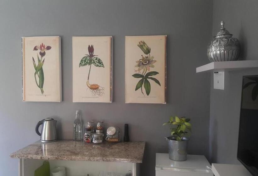 펜션 Upper House Guesthouse