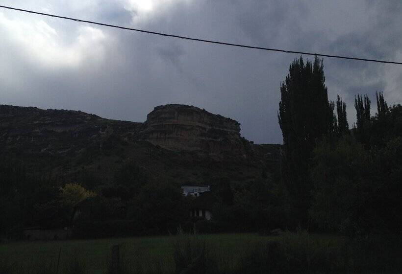 بنسيون Upper House Guesthouse