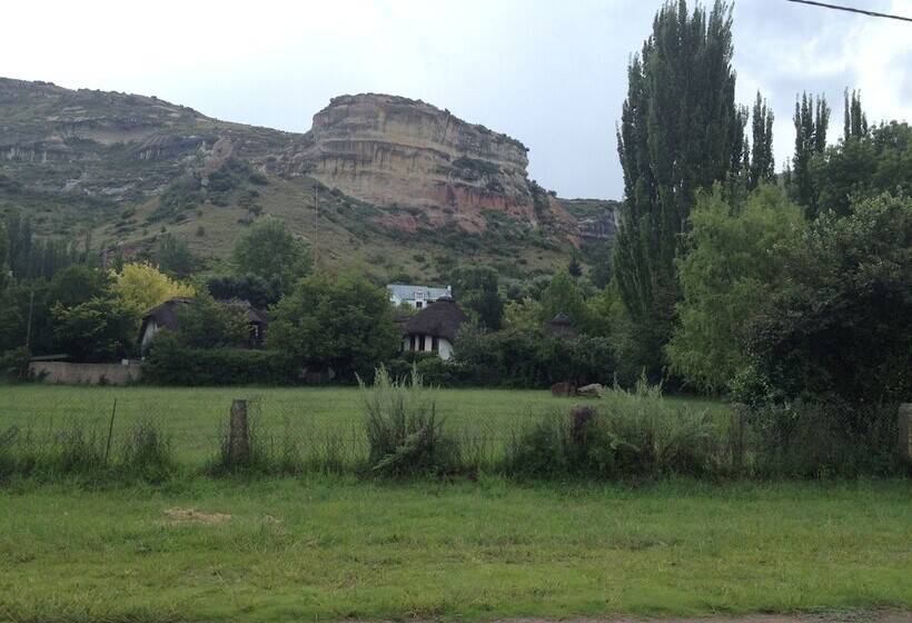 بنسيون Upper House Guesthouse