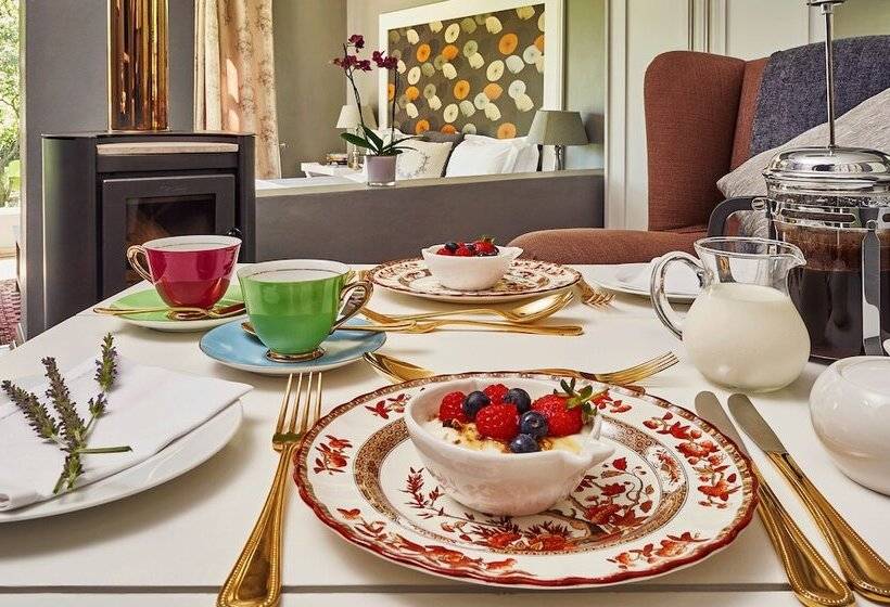 بنسيون Upper House Guesthouse