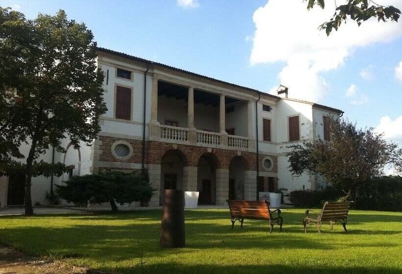 Relais Villa Gozzi B&b