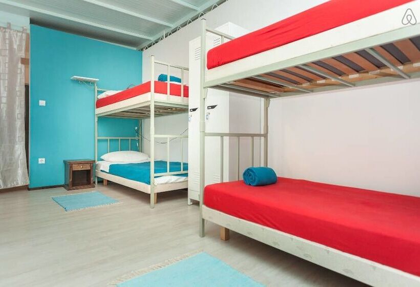 Roundabout Hostel Hostel