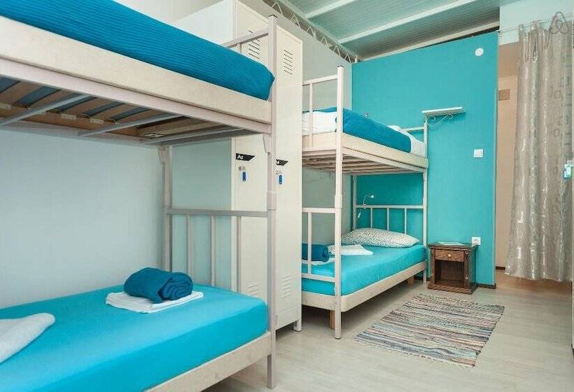 Roundabout Hostel Hostel