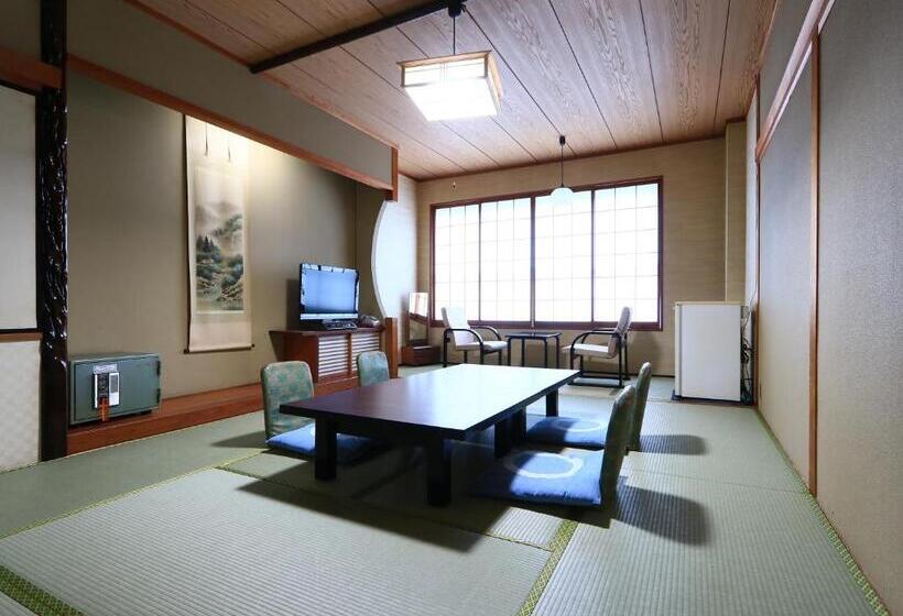 ריוקאן Suzunami