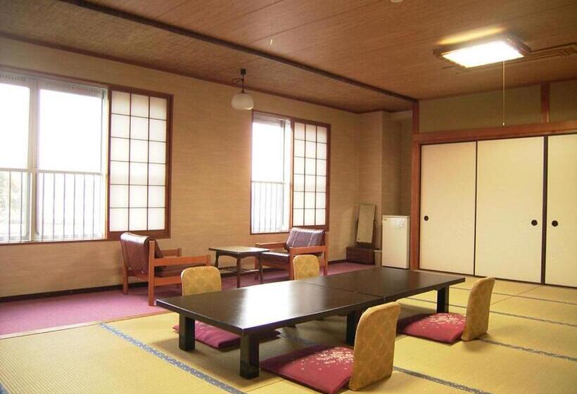 ריוקאן Suzunami