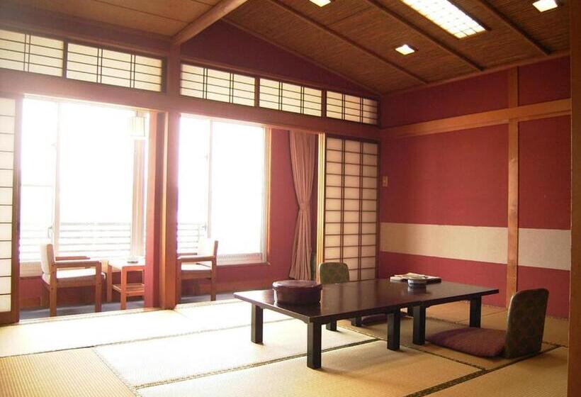 ריוקאן Suzunami