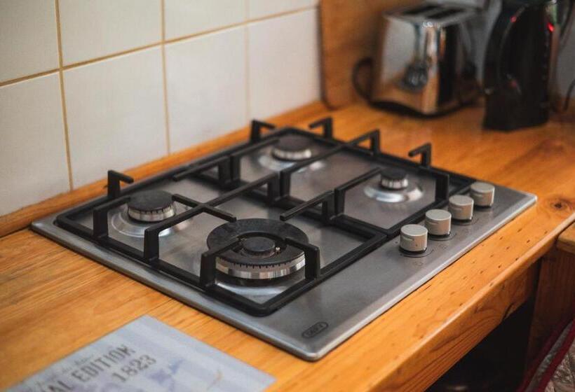 Vindoux Tree House Guest Farm & Spa