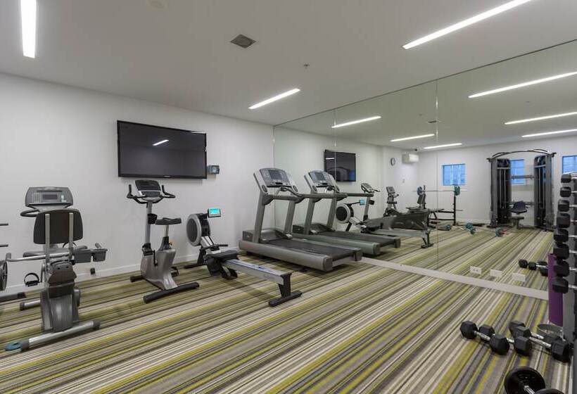 Wyndel Apartments St Kilda Views