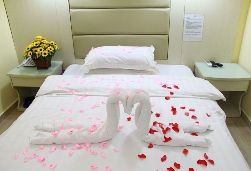 Yimi Hotel Chen Ancestral Temple Branch