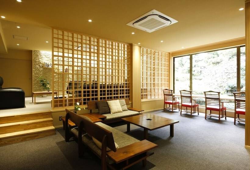 ريوكان Yuraku Kinosaki Spa & Gardens