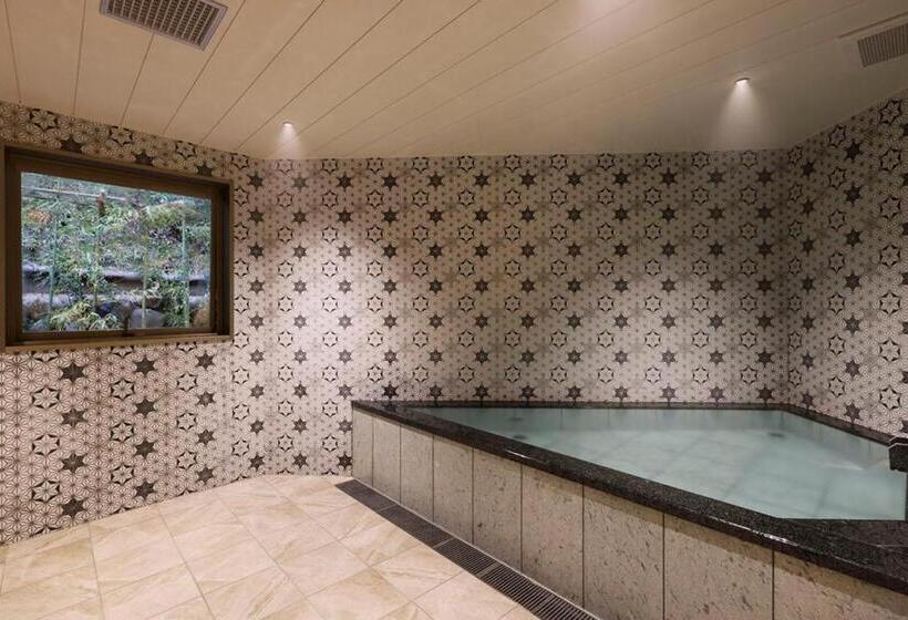 ريوكان Yuraku Kinosaki Spa & Gardens