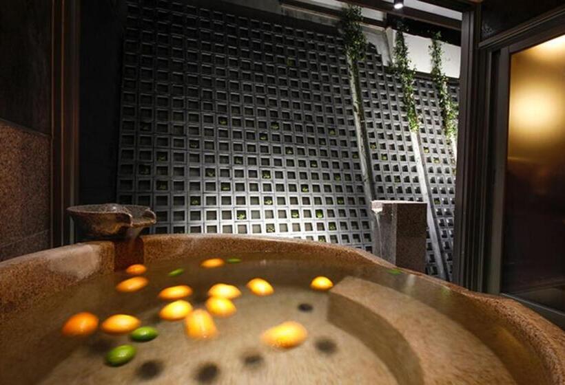 ريوكان Yuraku Kinosaki Spa & Gardens