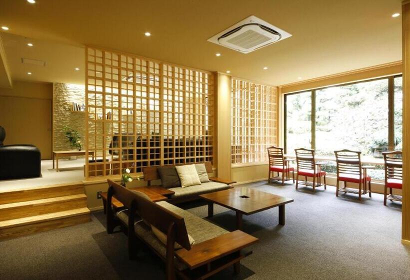 ريوكان Yuraku Kinosaki Spa & Gardens