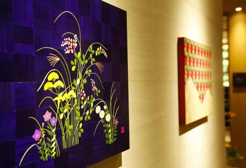 ريوكان Yuraku Kinosaki Spa & Gardens