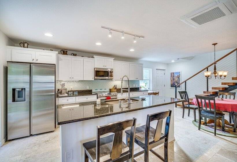 2 Story Cape Canaveral Home: Walk To Public Beach!