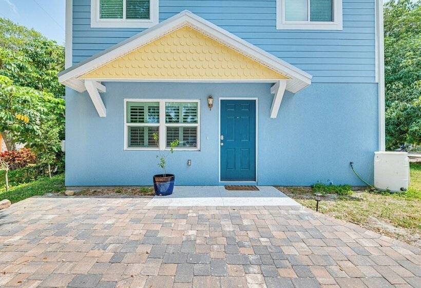 2 Story Cape Canaveral Home: Walk To Public Beach!