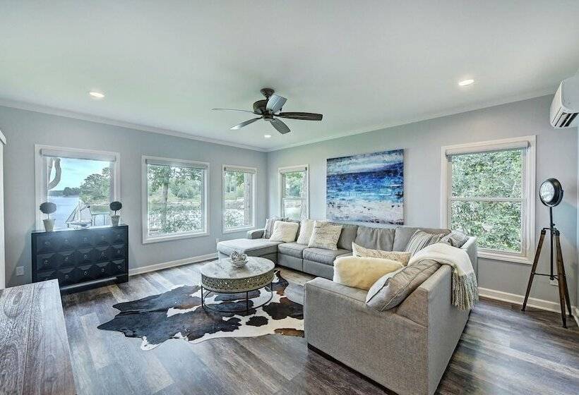 A Frame Of Mind By Avantstay Private Dock + View