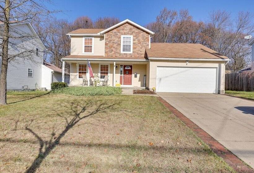 Akron Home W/ Deck: Walk To Towpath Trail!