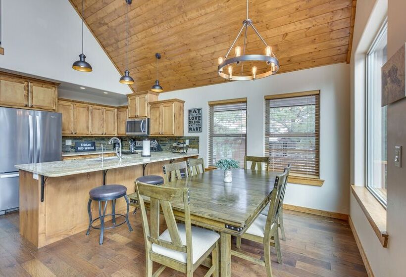 Angel Fire Cabin W/ Deck: 3 Mi To Ski Lifts!