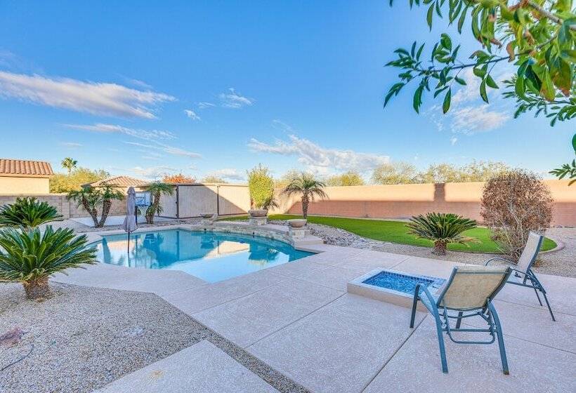 Arizona Home W/ Pool & Patio, Near Sports Stadiums