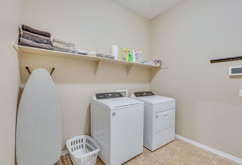 Arizona Home W/ Pool & Patio, Near Sports Stadiums