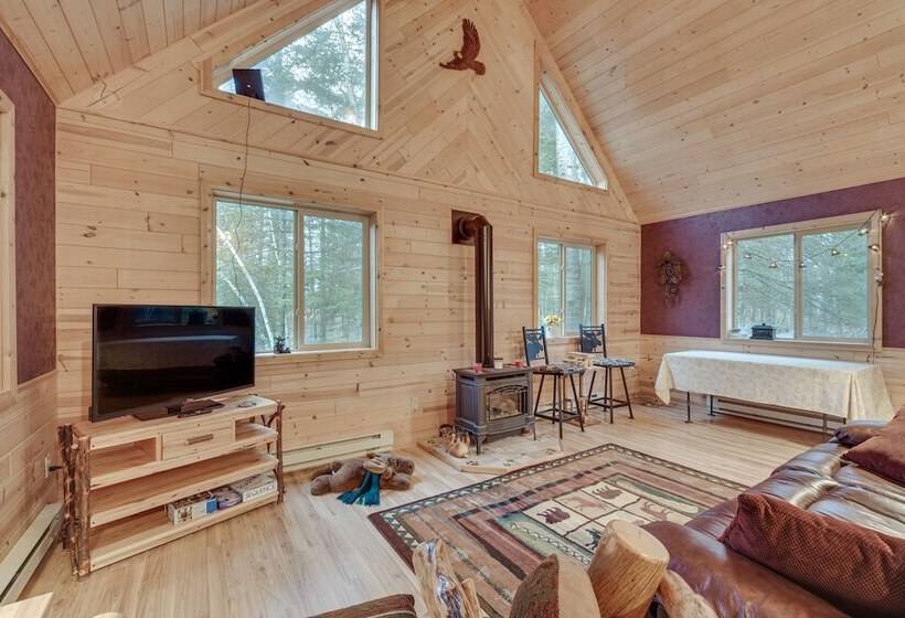 Barnum Cabin On 30 Acres W/ Soo Line Trail Access!