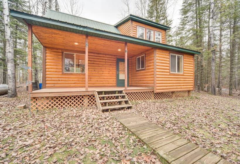 Barnum Cabin On 30 Acres W/ Soo Line Trail Access!