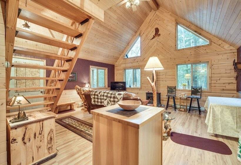 Barnum Cabin On 30 Acres W/ Soo Line Trail Access!