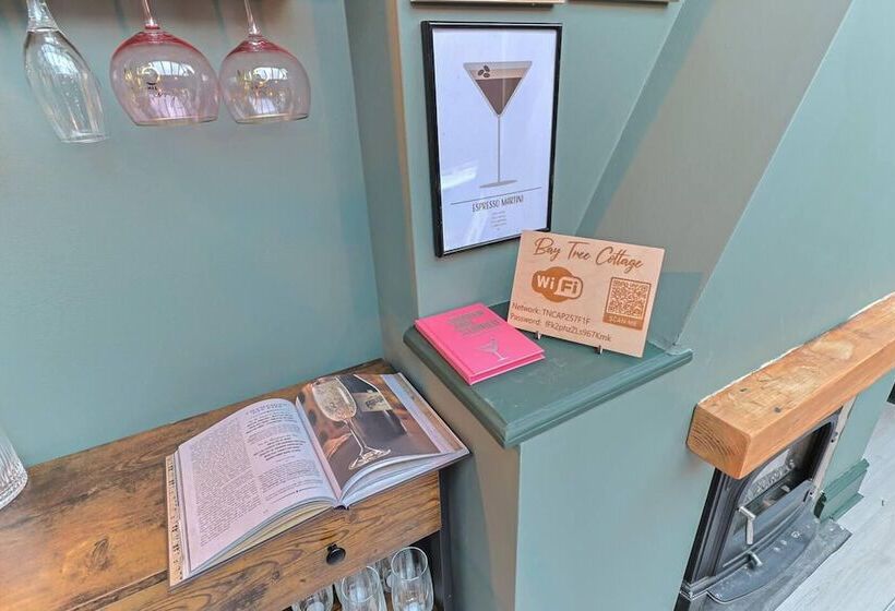 Beautiful 3 Bed Cottage In Burnham On Crouch